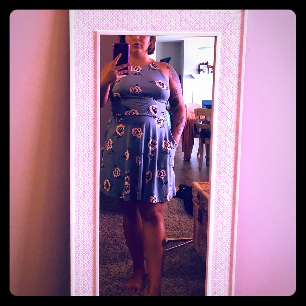 Dress with pockets!!